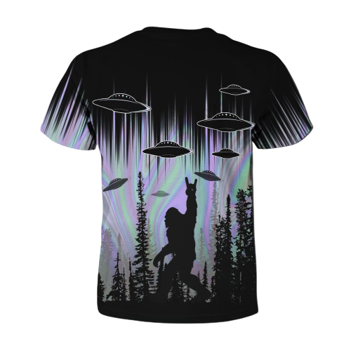 Gifury UFO Bigfoot Shirt Bigfoot Peace Sign Hologram UFO T-shirt  UFO Apparel 2025