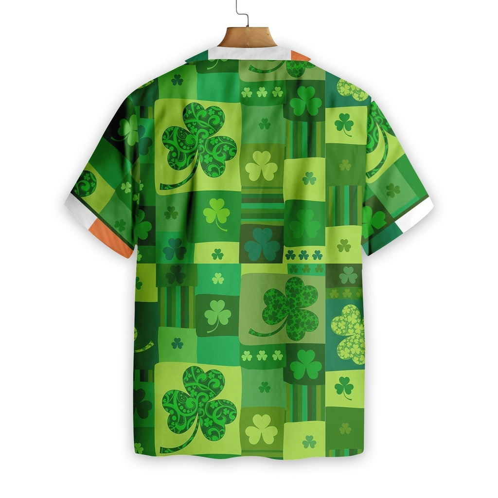 Gifury St Patrick's Day Hawaii Shirt Lucky Four Leaf Clover Pattern Aloha Shirt St Patrick's Day Hawaiian Shirt 2023